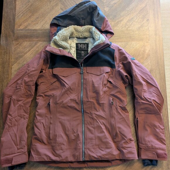 Helly Hansen Women's Jackson Jacket – Western-Inspired Ski Style (Size Medium)
